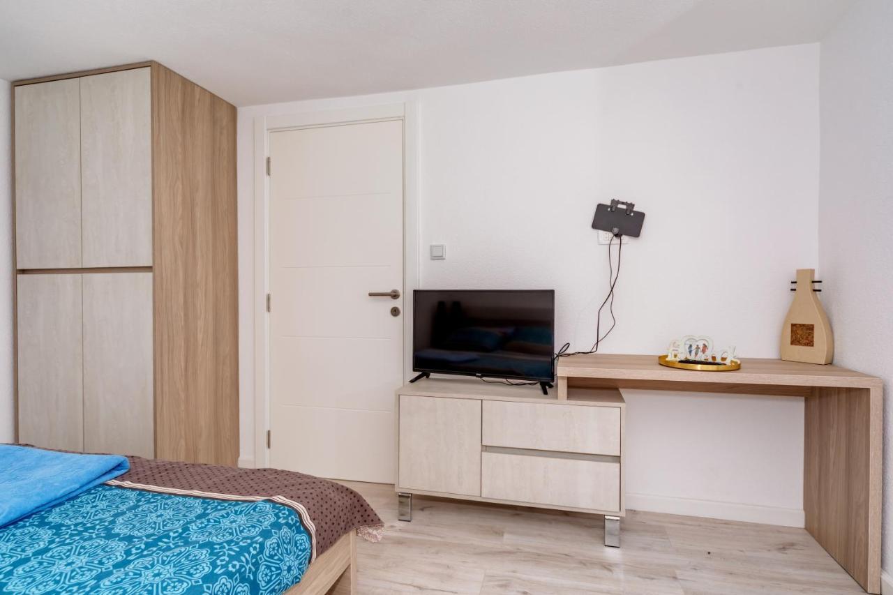 Apartmani Lira Sutomore Extérieur photo