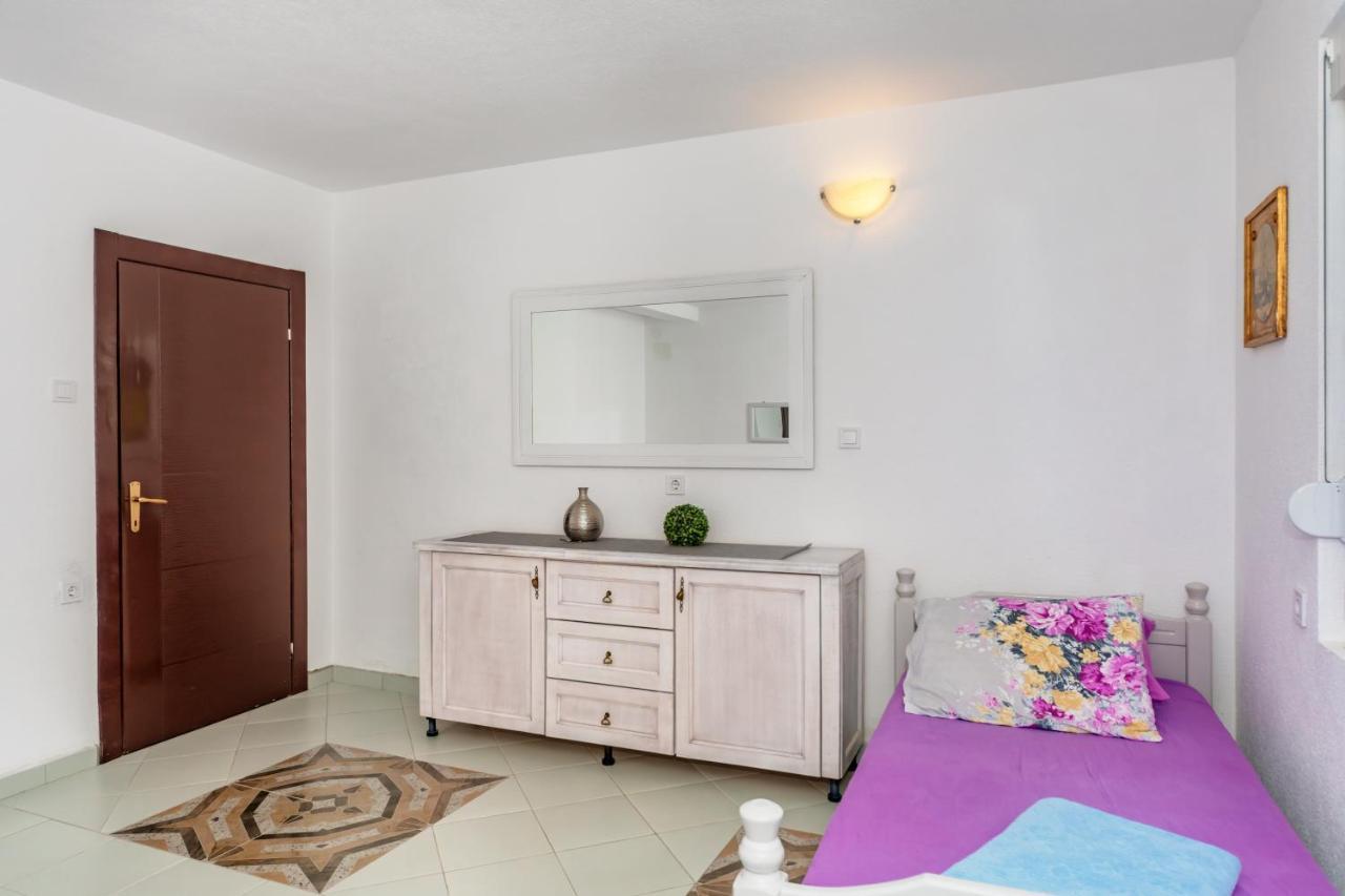 Apartmani Lira Sutomore Extérieur photo