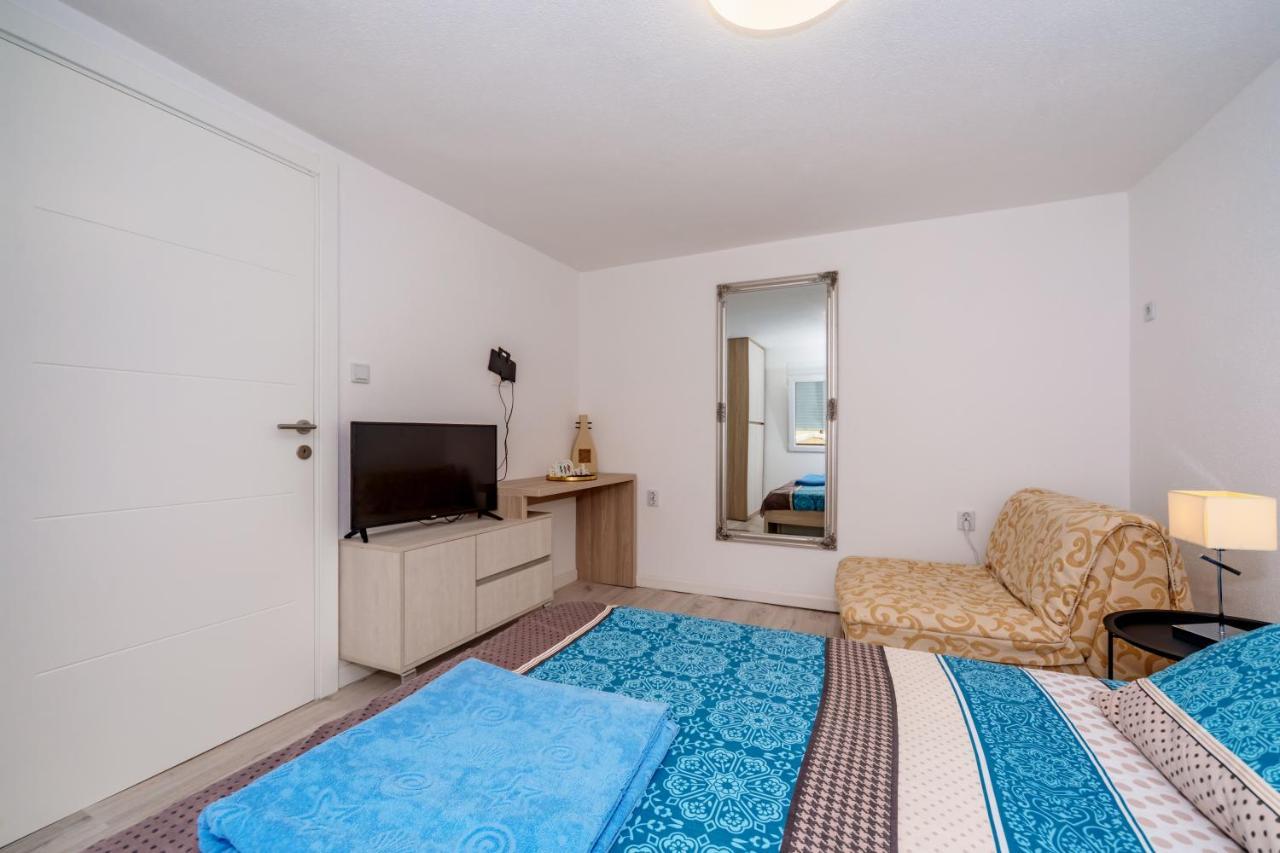 Apartmani Lira Sutomore Extérieur photo