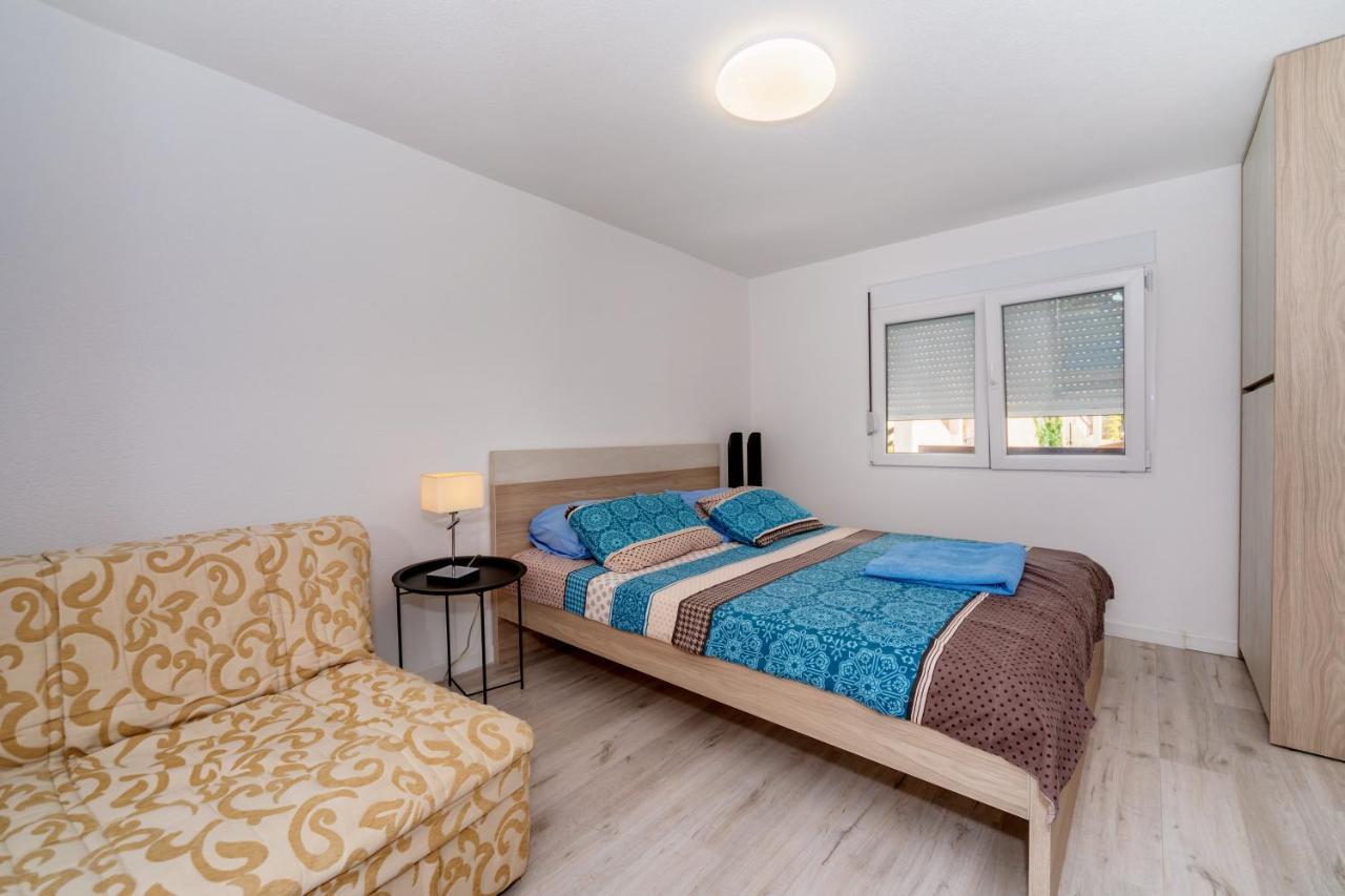 Apartmani Lira Sutomore Extérieur photo