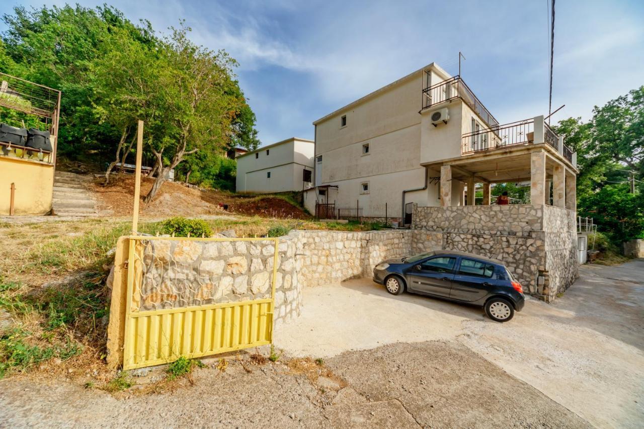 Apartmani Lira Sutomore Extérieur photo